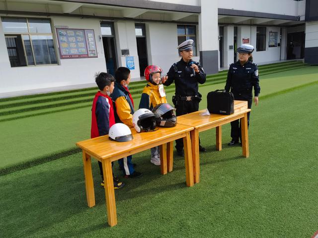 【全國中小學(xué)生安全教育日】漢中交警一大隊(duì)開講啦！插圖6