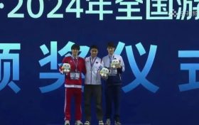 全國(guó)前三！漢中游泳運(yùn)動(dòng)員王子銘獲全錦賽兩項(xiàng)銅牌縮略圖